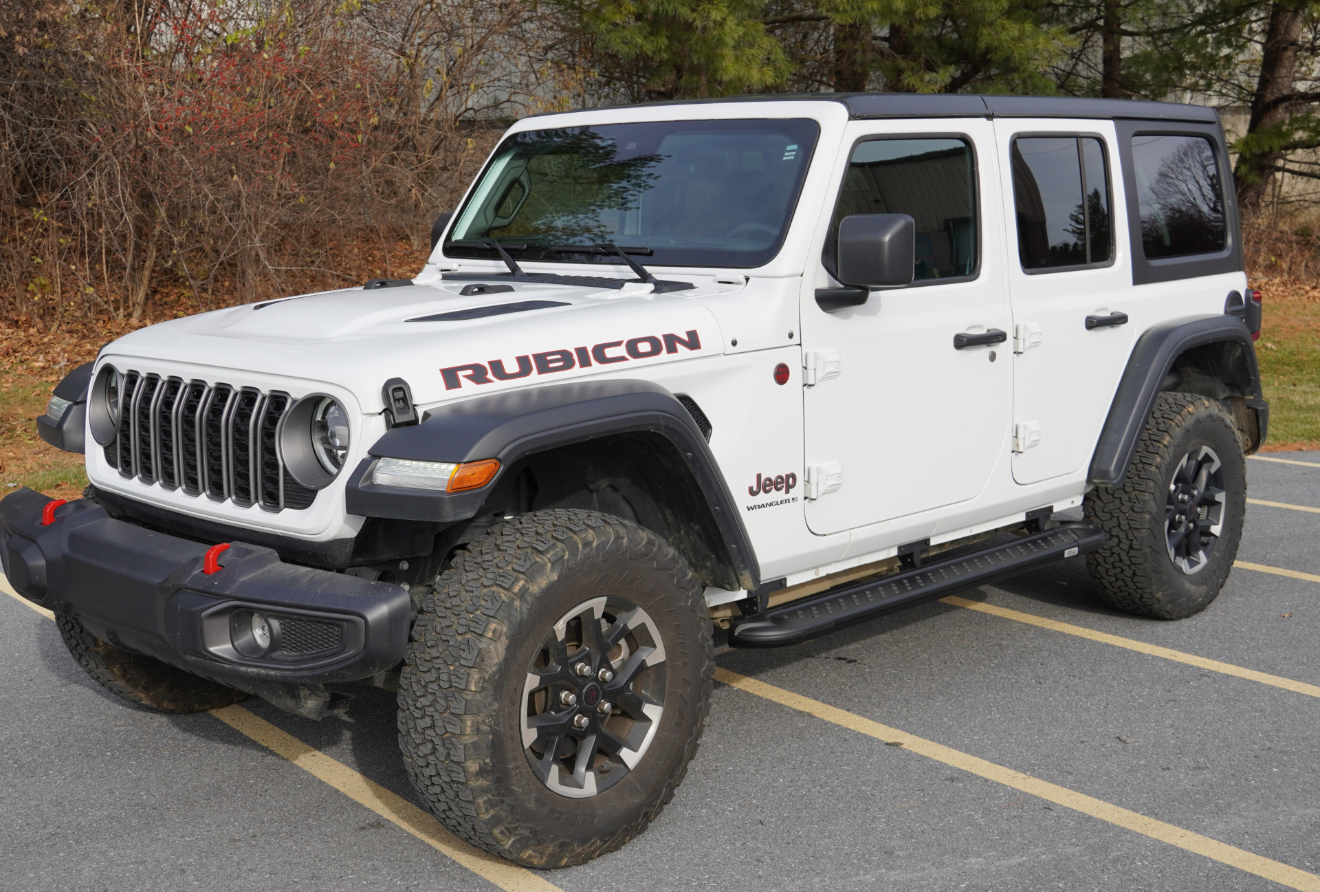 Romik Running Boards for the Jeep Wrangler. Now! with "DRP" brackets 